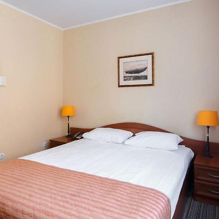 Reikartz Kropivnytskiy Hotel Kropywnycki Zewnętrze zdjęcie