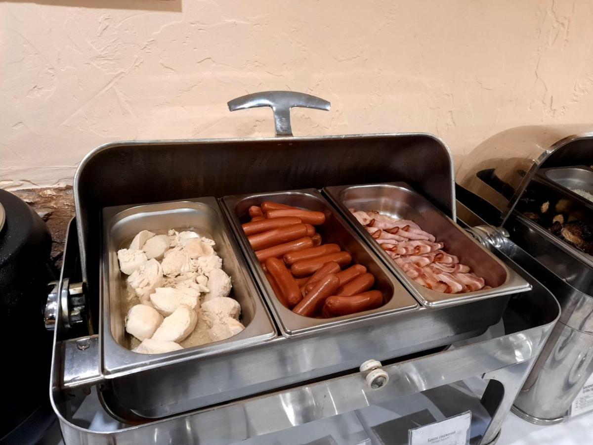 Reikartz Kropivnytskiy Hotel Kropywnycki Zewnętrze zdjęcie