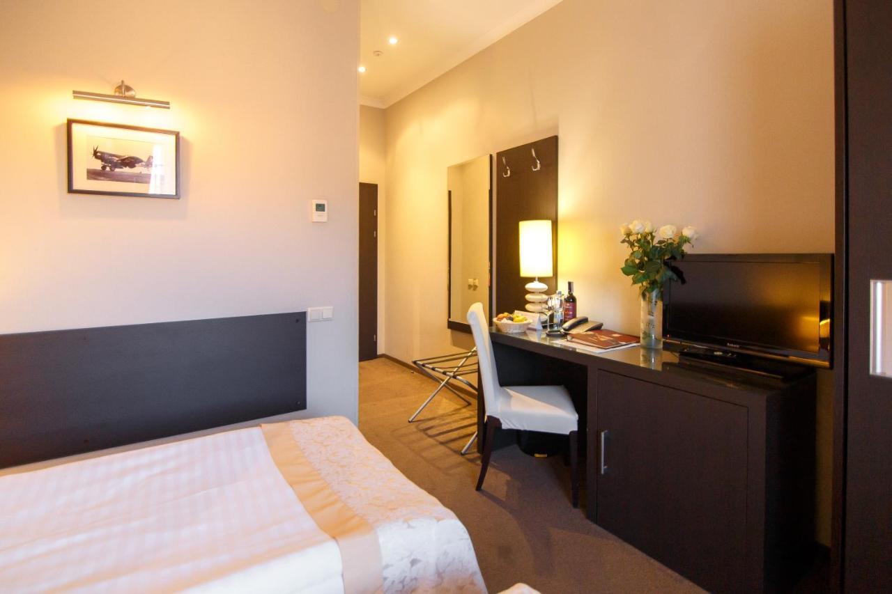 Reikartz Kropivnytskiy Hotel Kropywnycki Zewnętrze zdjęcie